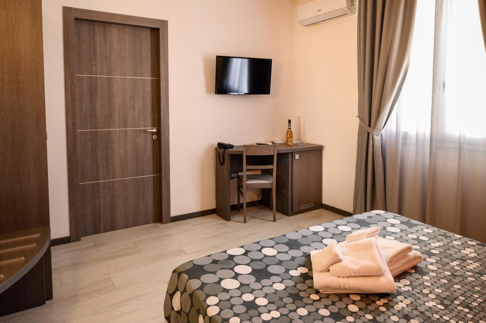 Hotel Rainbow Resort Марсала Экстерьер фото