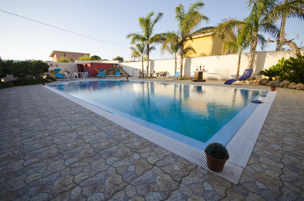Hotel Rainbow Resort Марсала Экстерьер фото